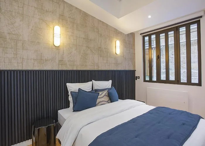 Apartment Saint Germain Des Pres By Studio Prestige